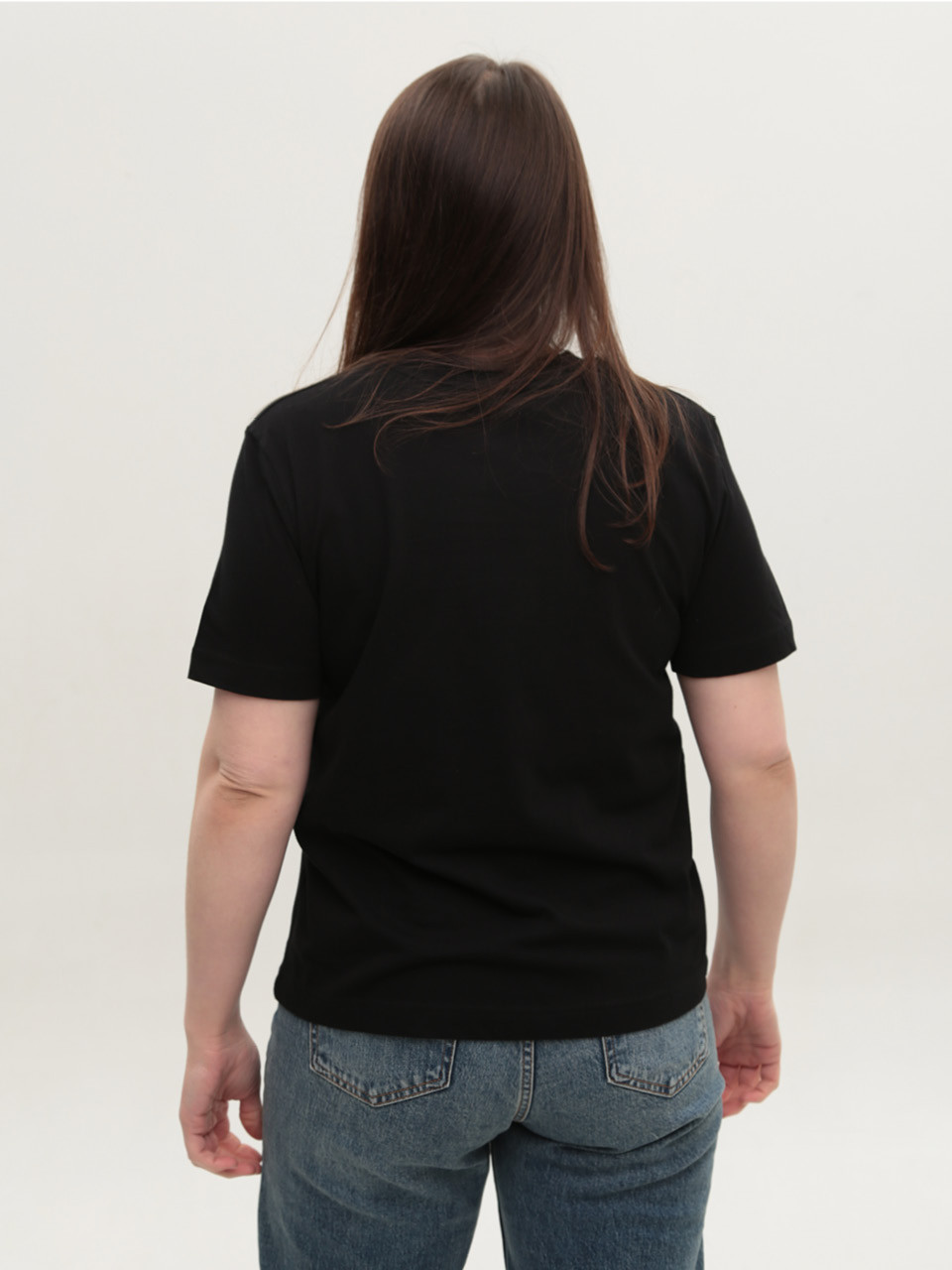 Футболка женская черная прямая 107-01
