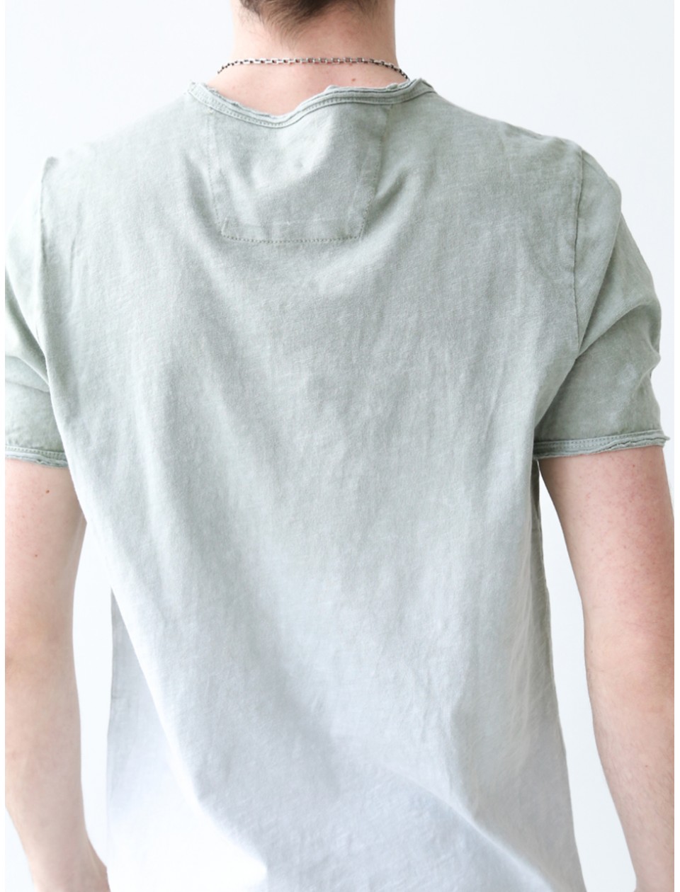 Футболка чоловіча хакі варена з переходом кольору 4716-2-1